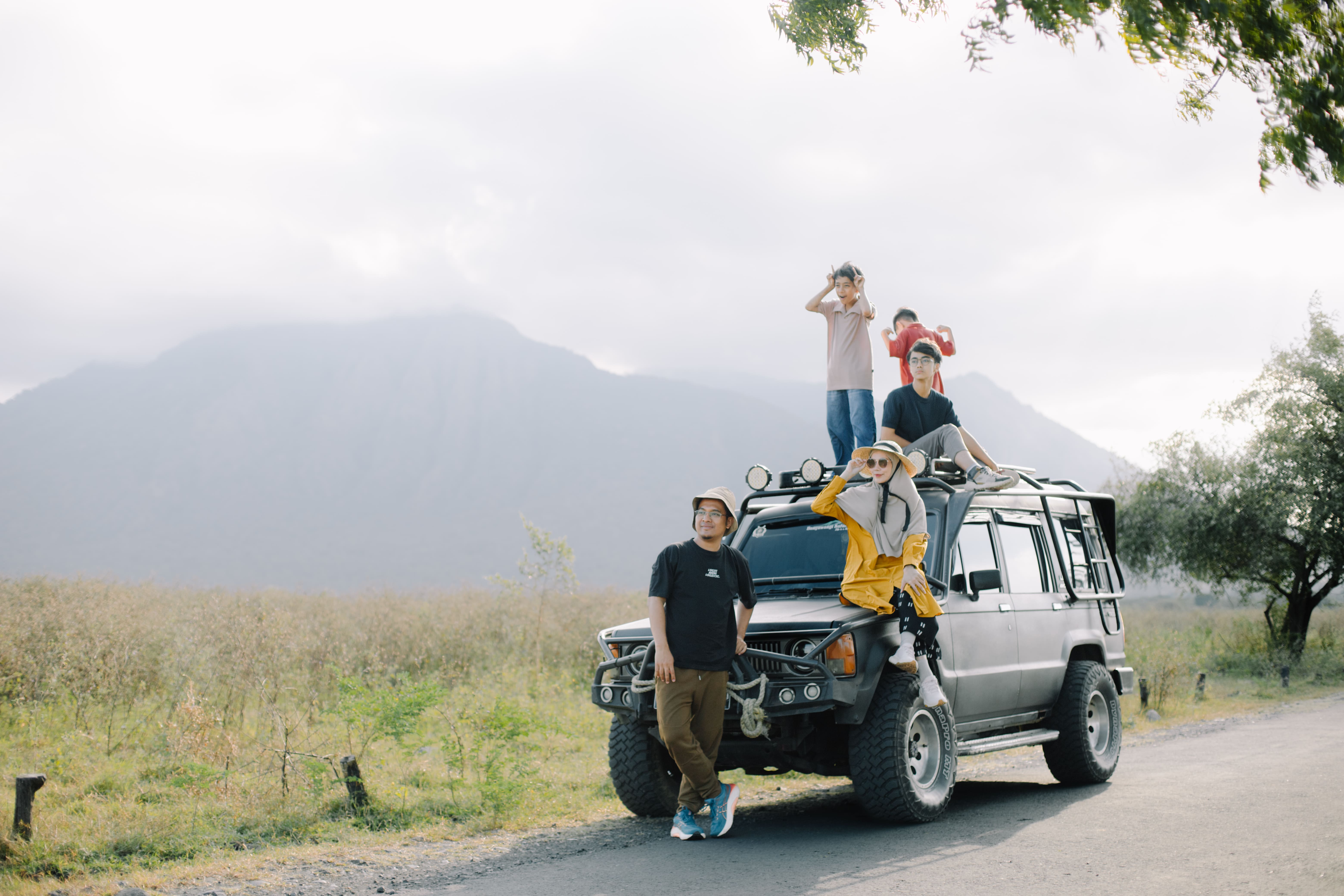 Open Trip 4D3N Opsi A (De Djawatan  -  Pantai Mustika - Pulau Merah  -  Pulau Menjangan  - TN Baluran - Kawah Ijen - Kawah Wurung  -   City Tour